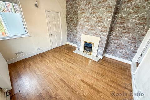 3 bedroom end of terrace house for sale, Gibbins Street, Staffordshire ST1