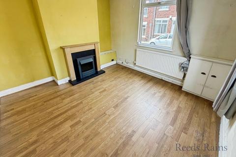 3 bedroom end of terrace house for sale, Gibbins Street, Staffordshire ST1