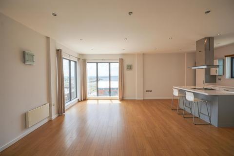 2 bedroom penthouse for sale, Kings Road, Swansea
