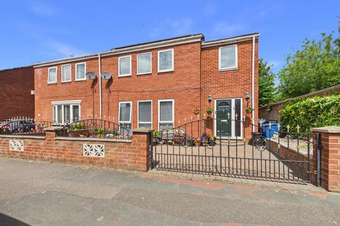 5 bedroom semi-detached house for sale, North View, Jarrow, NE32
