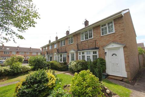 3 bedroom end of terrace house for sale, Willow Walk, Keynsham, Bristol
