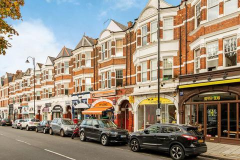 undefined, Fortis Green Road, London N10
