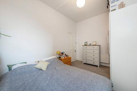 undefined, Fortis Green Road, London N10