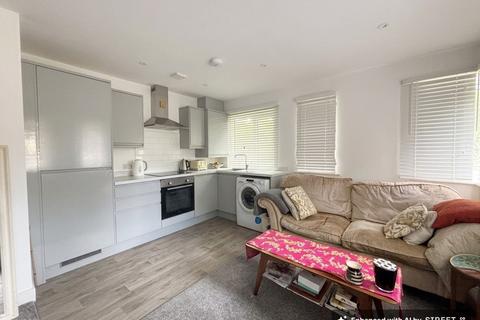 2 bedroom flat to rent, Parklands, Denmead, PO7