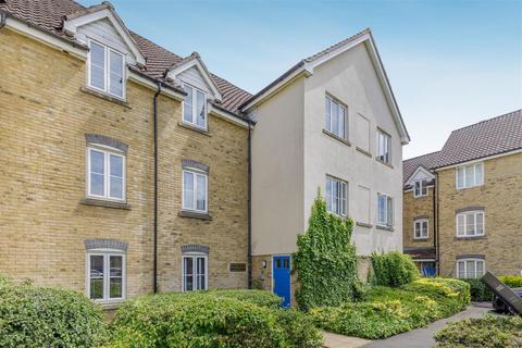2 bedroom apartment for sale, Mercer Close, Larkfield, Aylesford