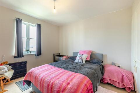 2 bedroom apartment for sale, Mercer Close, Larkfield, Aylesford