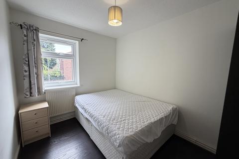 2 bedroom flat to rent, North Sherwood Street, Nottingham, NG1