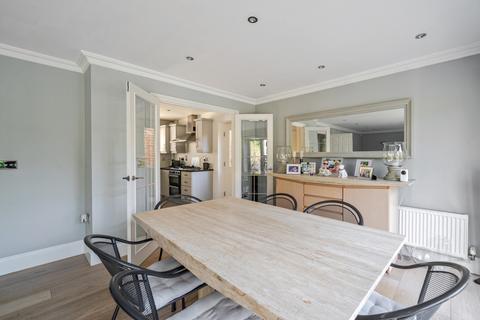 4 bedroom detached house to rent, Furnival Close, Virginia Water GU25
