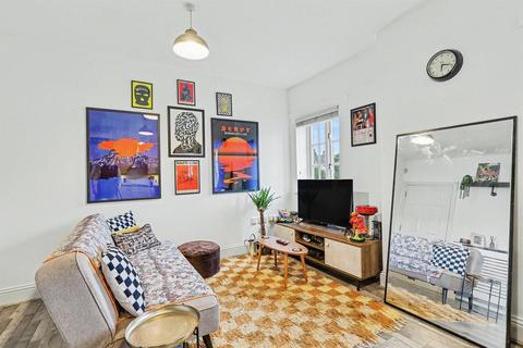 1 bedroom flat for sale, Scribers Drive, Upton, Northampton