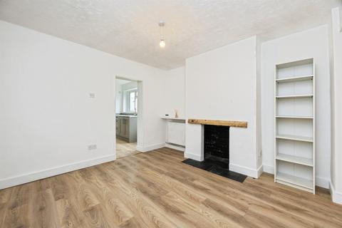 2 bedroom semi-detached house for sale, Hamilton Road, Willesborough, Ashford