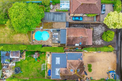 4 bedroom detached house for sale, Harthall Lane, Pimlico, HEMEL HEMPSTEAD