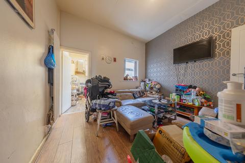 2 bedroom terraced house for sale, Kentish Road, Birmingham B21