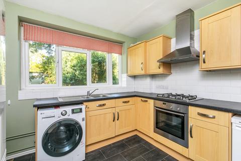 2 bedroom flat to rent, St. Cross Road, Avlan Court St. Cross Road, SO23