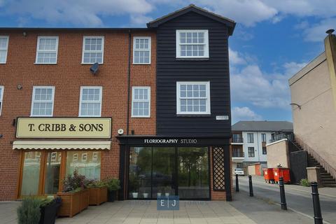 1 bedroom apartment to rent, High Road, Loughton IG10