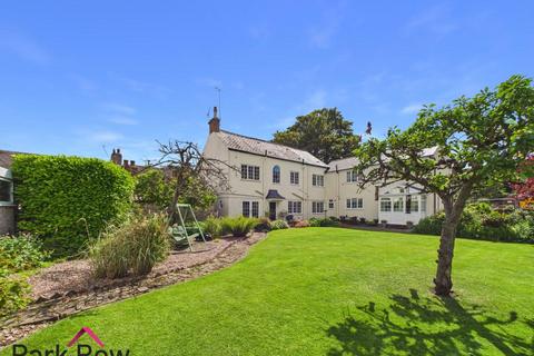 5 bedroom detached house for sale, High Street, South Milford, Leeds