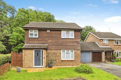Detached house - Parkside, NORTHAMPTON, Northamptonshire, NN3