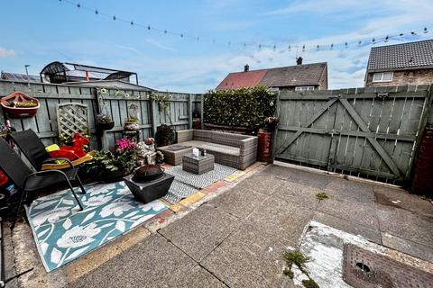 3 bedroom end of terrace house for sale, Coverdale, Leam Lane, Gateshead, Tyne and Wear, NE10 8HX