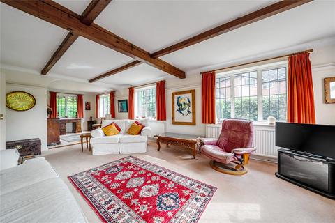 4 bedroom detached house for sale, Woodstock, West Clandon, Surrey, GU4