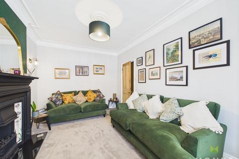 4 bedroom terraced house for sale, Moreton Crescent, Shrewsbury