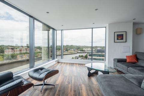 3 bedroom penthouse for sale, Mill Road, Gateshead NE8