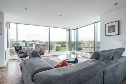 3 bedroom penthouse for sale, Mill Road, Gateshead NE8