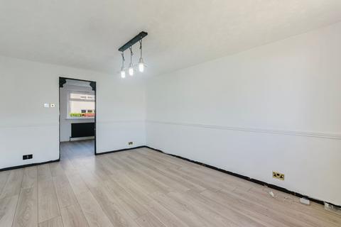 3 bedroom end of terrace house to rent, 21 Beech Way, Girvan, KA26 0BX