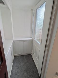 2 bedroom terraced house to rent, Westray Terrace, Falkirk FK1