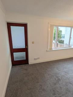 2 bedroom terraced house to rent, Westray Terrace, Falkirk FK1