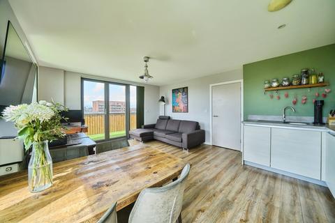 2 bedroom flat for sale, Robertson Road, LONDON, London, E16