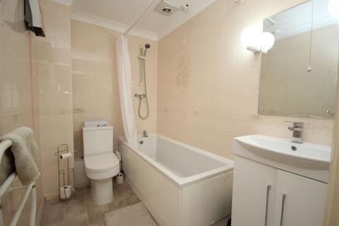 1 bedroom apartment for sale, Poole Road, BOURNEMOUTH, BH2