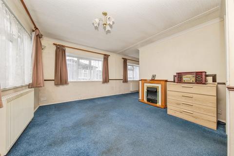 2 bedroom park home for sale, Whitehall Road, Colchester