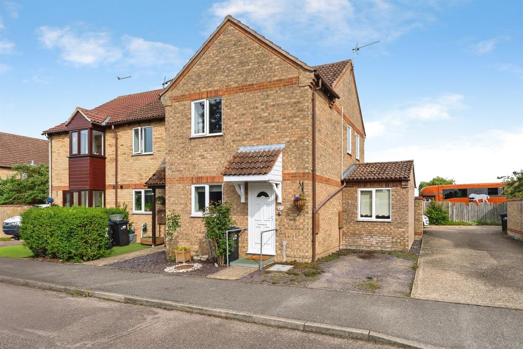 2 bedroom end of terrace house for sale