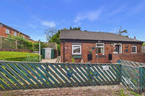 2 bedroom bungalow for sale, Maryfield Vale, West Yorkshire LS15