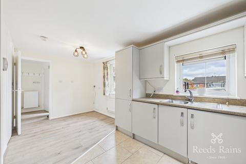 2 bedroom bungalow for sale, Maryfield Vale, West Yorkshire LS15