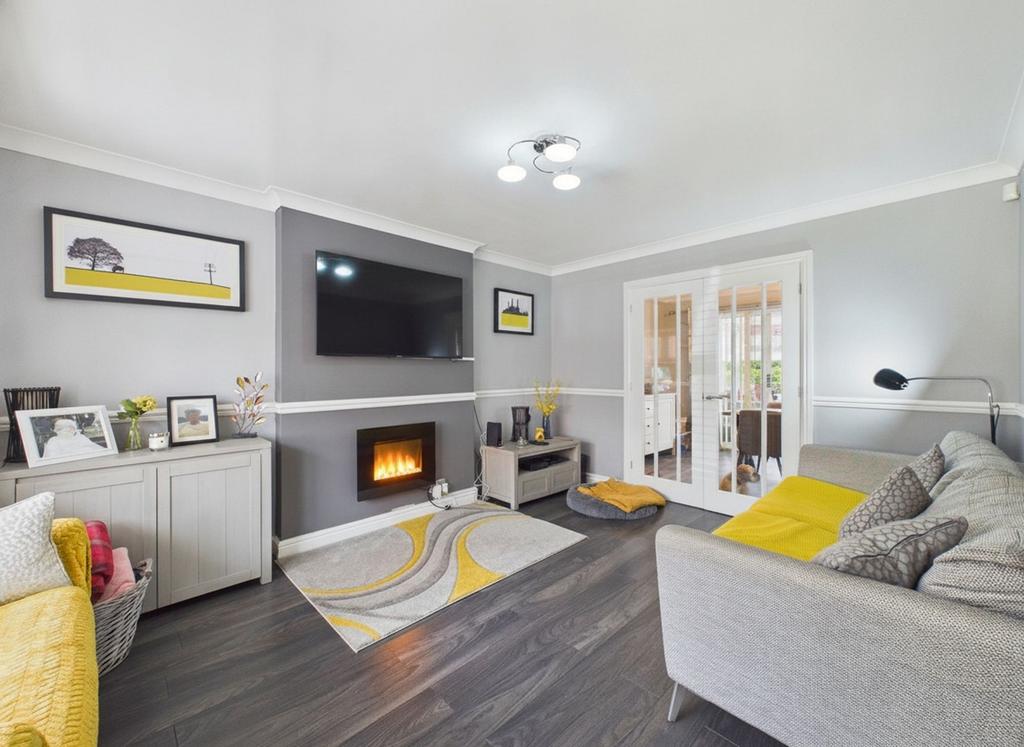 House in Gedling - View 2