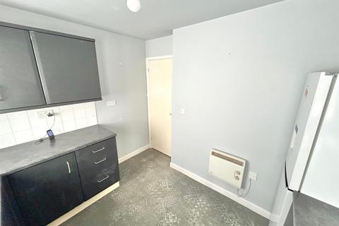 2 bedroom flat to rent, Langdale Grove, Corby NN17