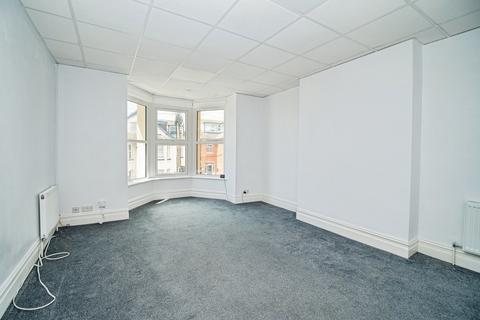 2 bedroom flat for sale, Holland Road, Weymouth, Dorset, DT4