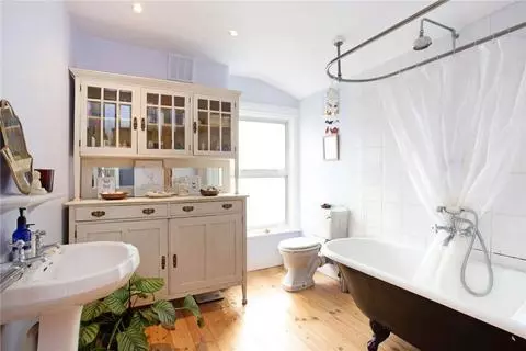 2 bedroom terraced house to rent – pohled 4