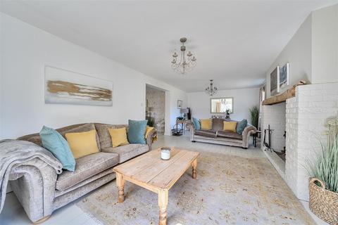 4 bedroom equestrian property for sale, Grave Lane, Tonbridge TN12