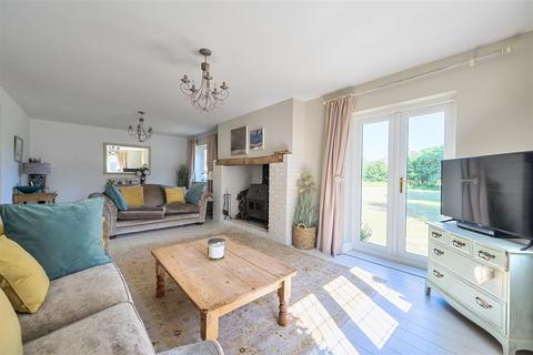 4 bedroom equestrian property for sale, Grave Lane, Tonbridge TN12