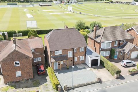 4 bedroom detached house for sale, Spencers Way, Driffield