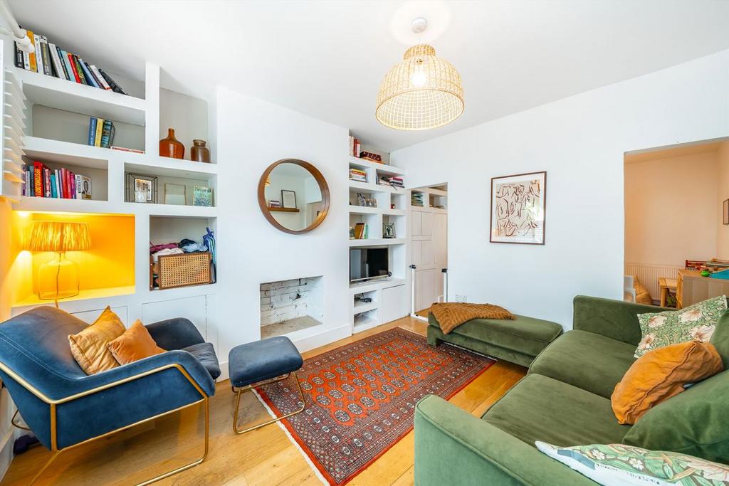 Living room, fireplace