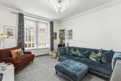 2 bedroom flat for sale, 2/2 89 Arbroath Road, Dundee, DD4 6HJ
