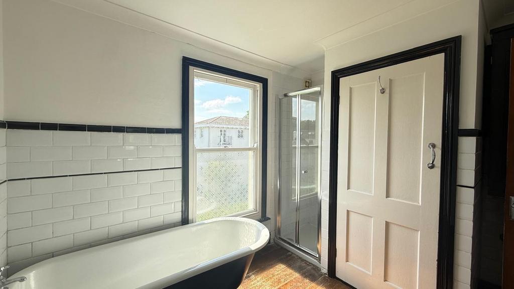 Apartment in Brighton, Queen's Park - View 5