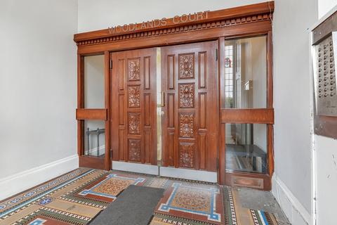 undefined, Woodlands Terrace, Park District
