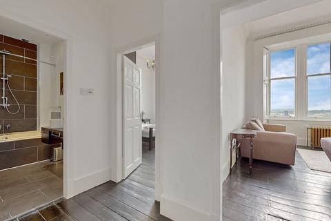 undefined, Woodlands Terrace, Park District
