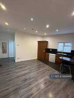 1 bedroom flat to rent, High Road Leytonstone, London, E11