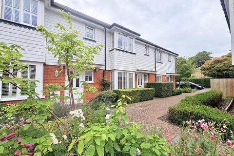 undefined, Woolmer Close, Canterbury