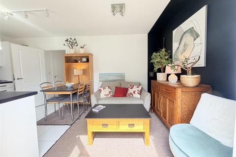 undefined, Woolmer Close, Canterbury