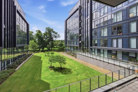 undefined, 5/5 Simpson Loan, Edinburgh, EH3